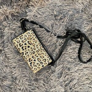 NWT Metallic Cheetah Print Crossbody
